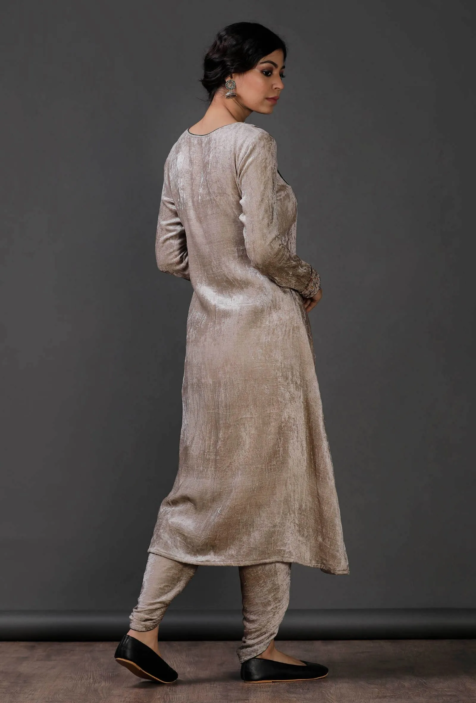 Grey Velvet front yoke lace embroidered kurta